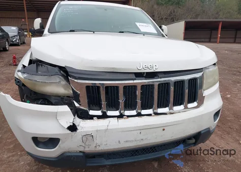 2011 Jeep Grand Cherokee Laredo z USA, uszkodzony, nr VIN 1J4RR4GG3BC590181